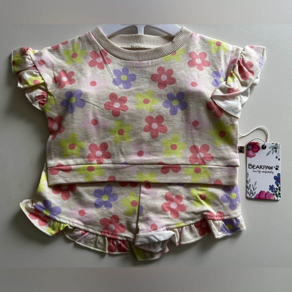 NWT Bearpaw Toddler Floral Set Outfit (SIZES: 2T, 3T, & 4T) - Picture 1 of 3